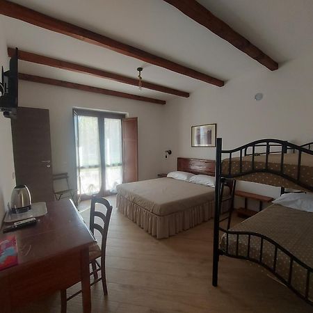 Agro 1798 Country Guest House Terracina Bagian luar foto