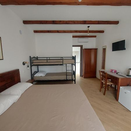 Agro 1798 Country Guest House Terracina Bagian luar foto