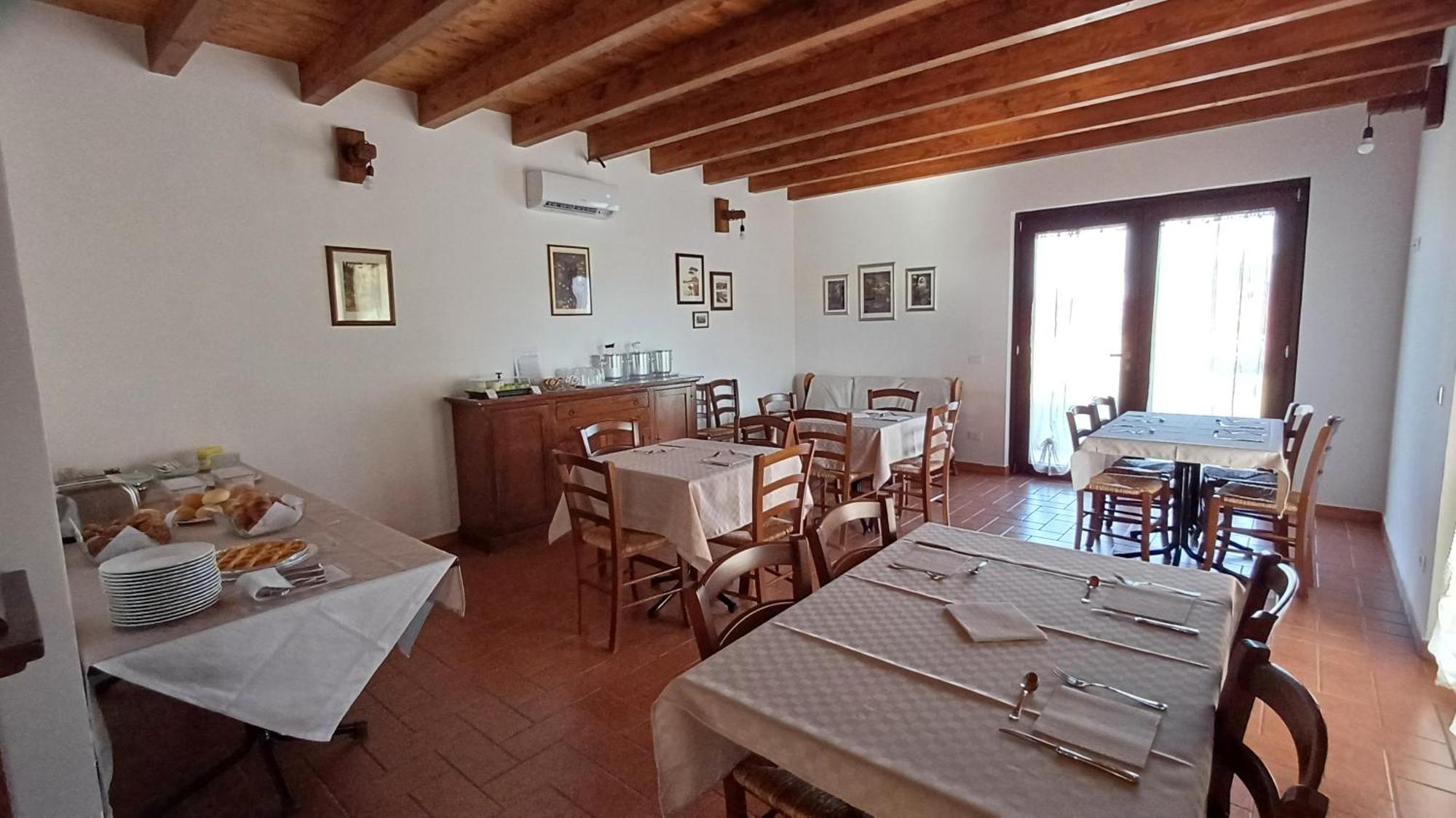 Agro 1798 Country Guest House Terracina Bagian luar foto